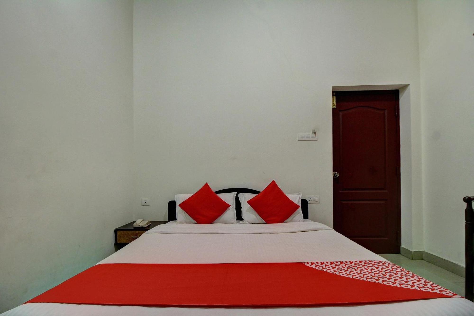 Hotel Rj Inn Kodaikanal Exterior photo